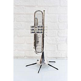 Bach BTR302S Bb Premium Student Trumpet - Silver